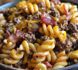 Cheeseburger Pasta That Brings All the Comfort of a Diner Favorite Into One Pot 