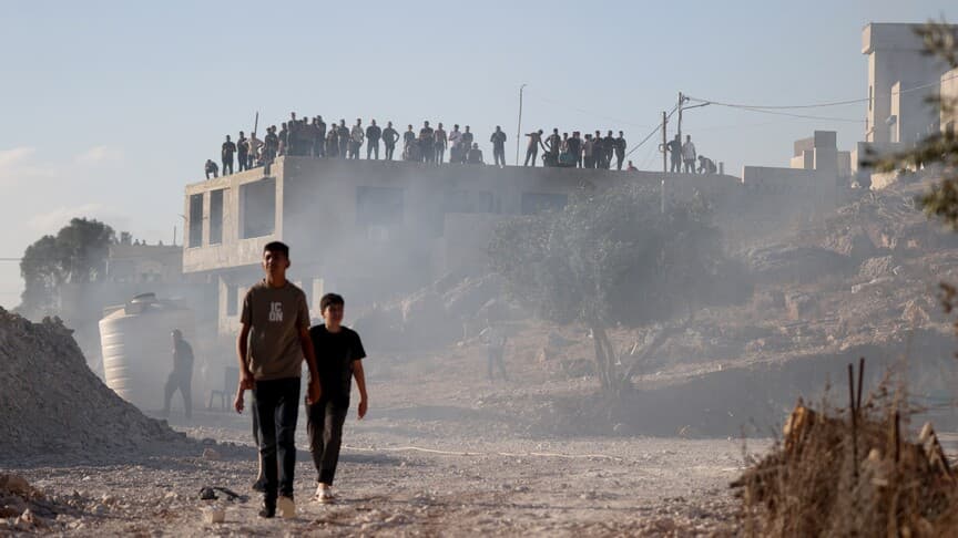 Israeli attacks kill Palestinian, injure several others in Gaza ...