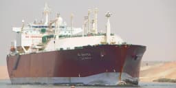 LNG carriers heading for Strait of Hormuz exit appear to turn around