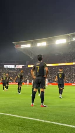 @MLS: Sonny knows how to hit a celly, or two 😉 https://t.co/Bdh1VnTNRt