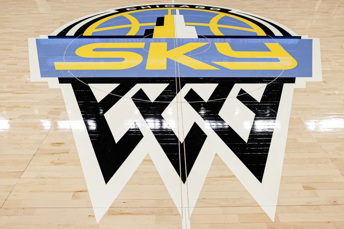 Chicago Sky Wishes Coach Rena Wakama Good Luck at FIBA ...