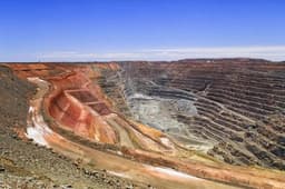 Gold Is on the Rise Again. 2 Mining Stocks to Buy Now.
