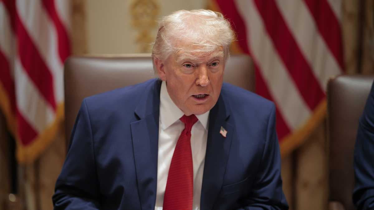 Trump calling on Congress to amend Constitution to end ...
