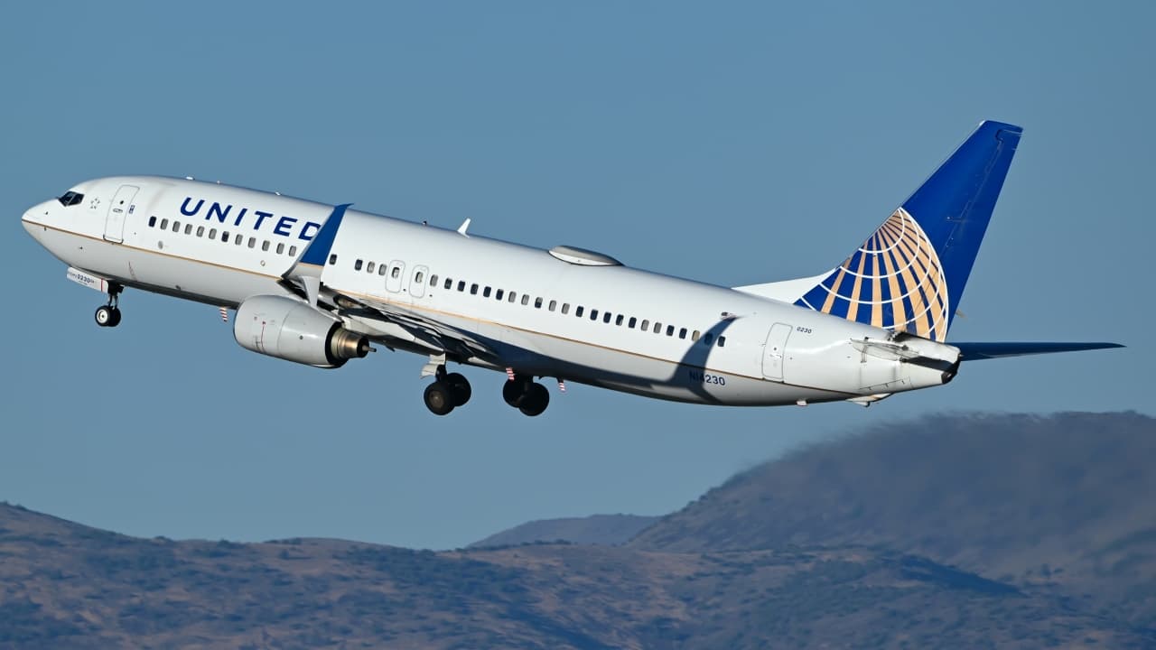 United CEO: Engine Shortage Grounding 900 Aircraft Will Last "Many, Many Years"