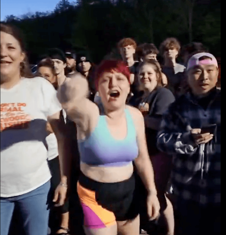 Fights Break Out During Promotional Event for “Redneck Brawl 13” - The Manchester Enterprise