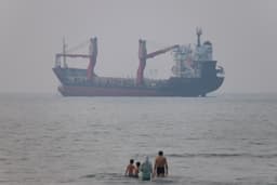 Iran and US negotiations stall over future of Strait of Hormuz