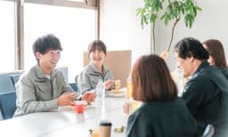 【2026年最新版】置き社食サービスを徹底比較｜悩み別にわかる最適な選び方を解説 – 福利厚生研究所