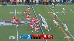 @NFL: Kelce catching. Kelce running.

LACvsKC on CBS/Paramount+
Stream on @NFLPlus https://t.co/IRScvqbApe