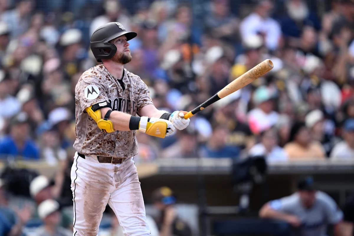 Padres complete sweep of Marlins - Yahoo Sports