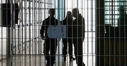 Iran debtors face prison, hiding and suicide attempts