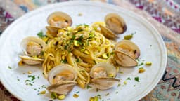 Pasta vongole e pistacchi