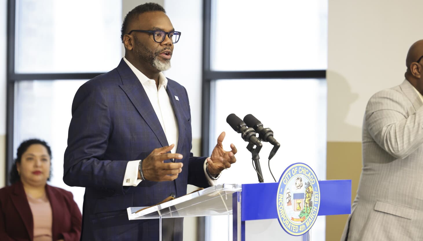 Mayor Johnson to introduce measure to protect Chicago renters