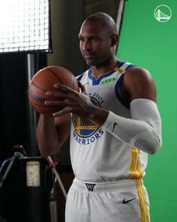 @warriors: SZN 20 https://t.co/ulfslIHNqN