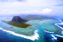 UCL and University of Mauritius agree new AI education partnership