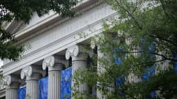 US sells 30-year bonds at highest borrowing costs since ...