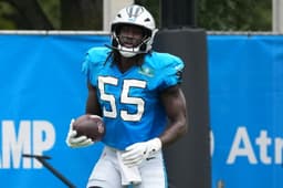 Devin Lloyd Excited to Have Green Dot on Helmet With Panthers
