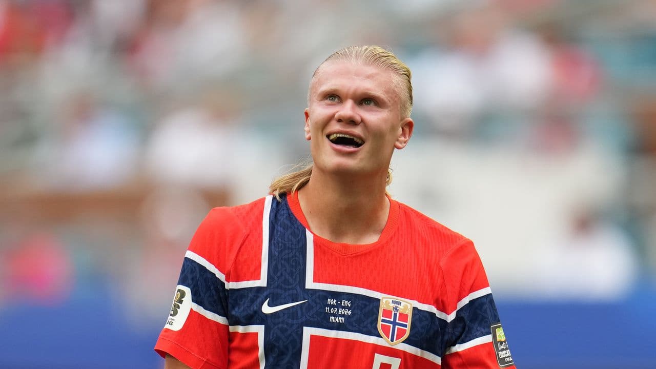 Erling Haaland porte sans doute la montre Patek Philippe ...