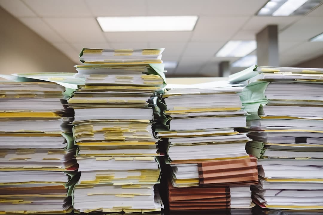 How to get your hands on public records and track your government