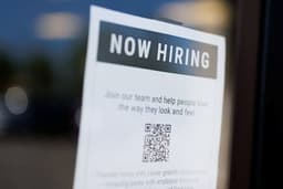 US private payroll growth slows in August as manufacturing sheds ...
