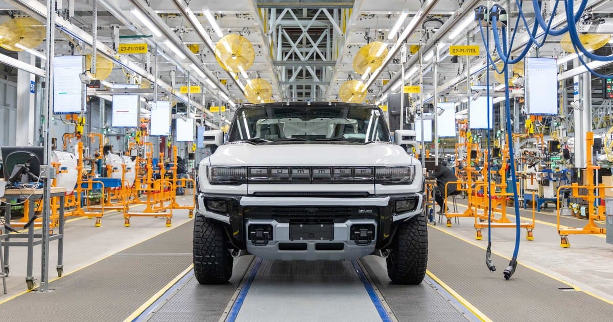 Why the US-Israel-Iran War Has Led to a Boom in EV Demand | Energy Magazine