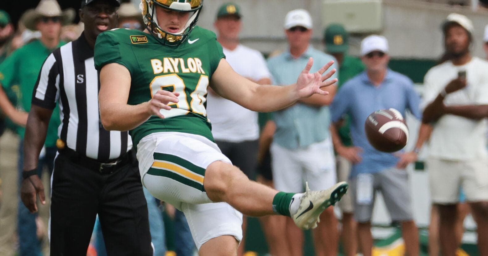 Baylor punter Williams takes it to another level vs Colorado