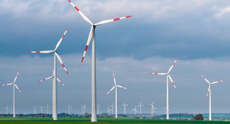 Moderately bullish activity in Exxon Mobil with shareslittle changed - TipRanks.com