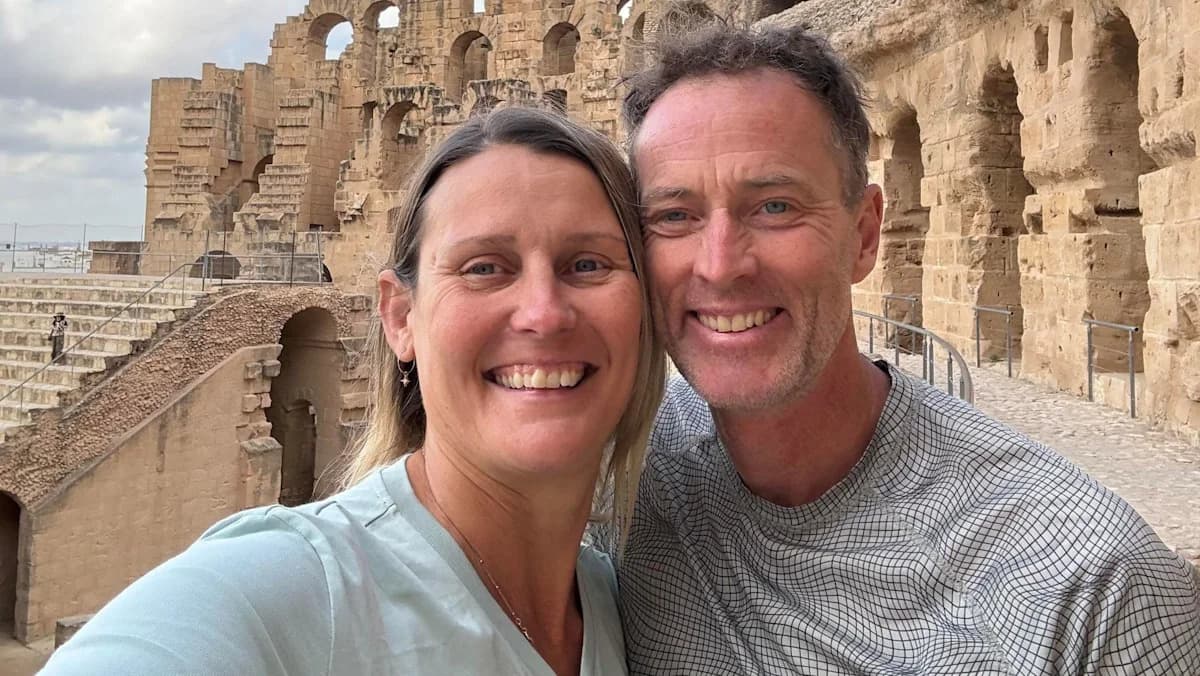 Pair held in Iran seen by UK officials after 112 days