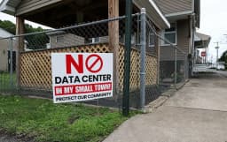 US tech giants drive $850B data center lease surge