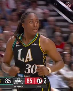 @LASparks: Nneka scored 20 of her 22 points in the second half today. 

22 PTS | 10 REB | 2 AST https://t.co/Kb...