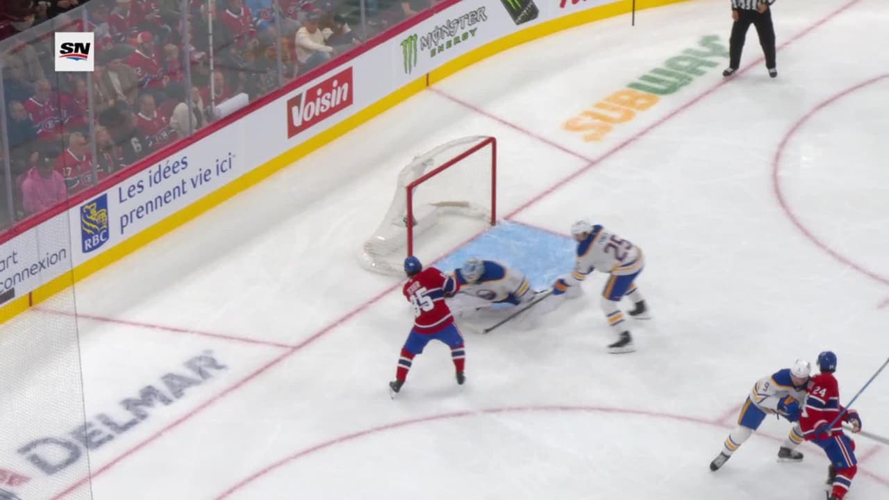 Texier scores goal against Ukko-Pekka Luukkonen