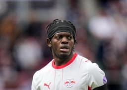 Do Barcelona still need to sign a left-footed center-back ...