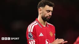Growing frustration at Old Trafford - analysis