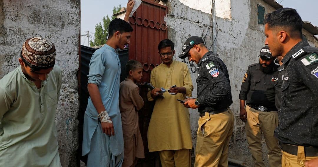 UN Urges Pakistan To Halt Forced Deportations Of Afghans