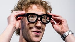 Meta Reportedly Tests AI Glasses That Could Capture Audio and Photos Continuously