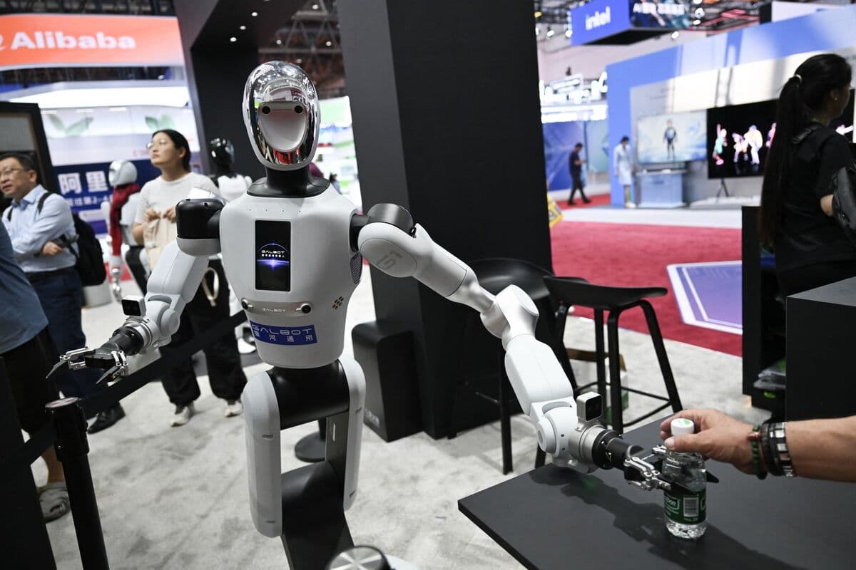 Edge AI inflection — robotics & physical AI breakthroughs