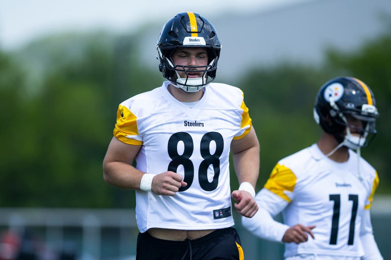 Steelers make quiet but significant move right after signing Aaron Rodgers