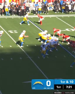 @Chiefs: .@_nickbolton2 was rackin' up the tackles ⚡️ https://t.co/NTIbe47R3O
