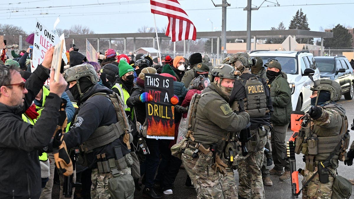 FBI Guidance on ICE Assault Probes Draws Oversight Concerns After Fatal Shootings