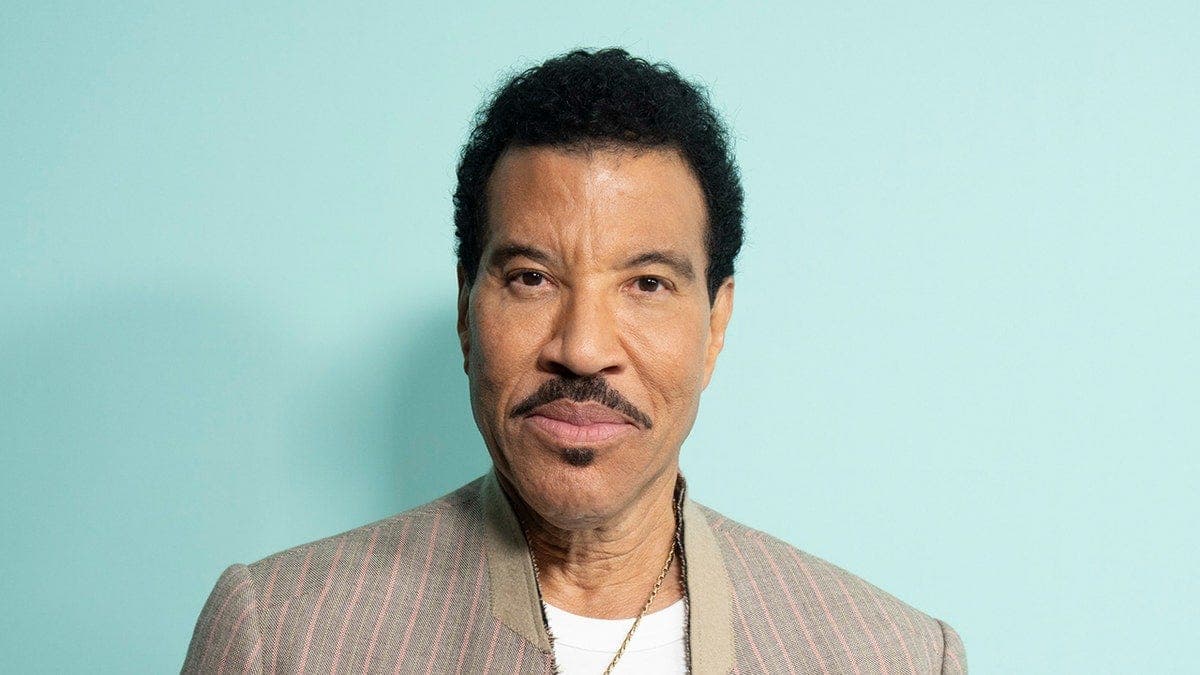 Lionel Richie cancels shows; Phoebe Bridgers cancels UK tour; Kehlani cancels 2 shows; Violet Grohl cancels 2 UK shows; UK: legendary session man Chris Spedding sidelined by lymphoma