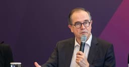 Renault Chairman Plans Electric Vehicle Production in Korea 