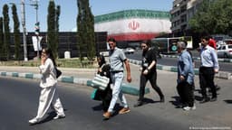 Iran: Life in limbo between war and ceasefire - DW