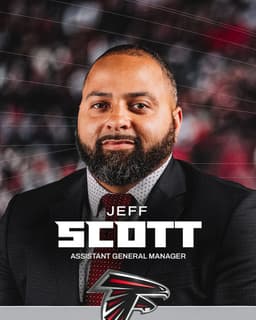 @AdamSchefter: Hire now official.