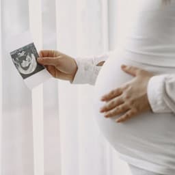 Signs That Labor Is Near: Body Changes Pregnant Women Need to Know About - EMC Healthcare - SAME