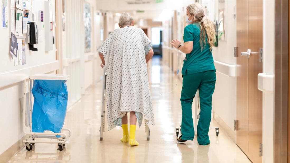 **********************Nonprofit & clinician-led seated classes top-trust**********************