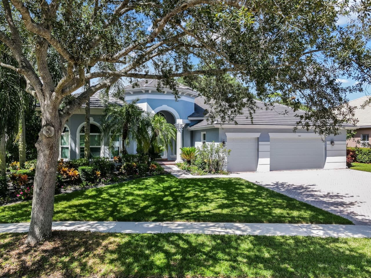 7083 NW 71st Manor Parkland, FL 33067 | MLS B26070620