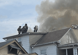 Mayday: Kansas City firefighters injured battling apartment fire