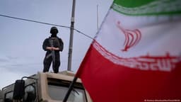 Iran: Activists sound alarm as regime seizes Baha'i assets - DW.com