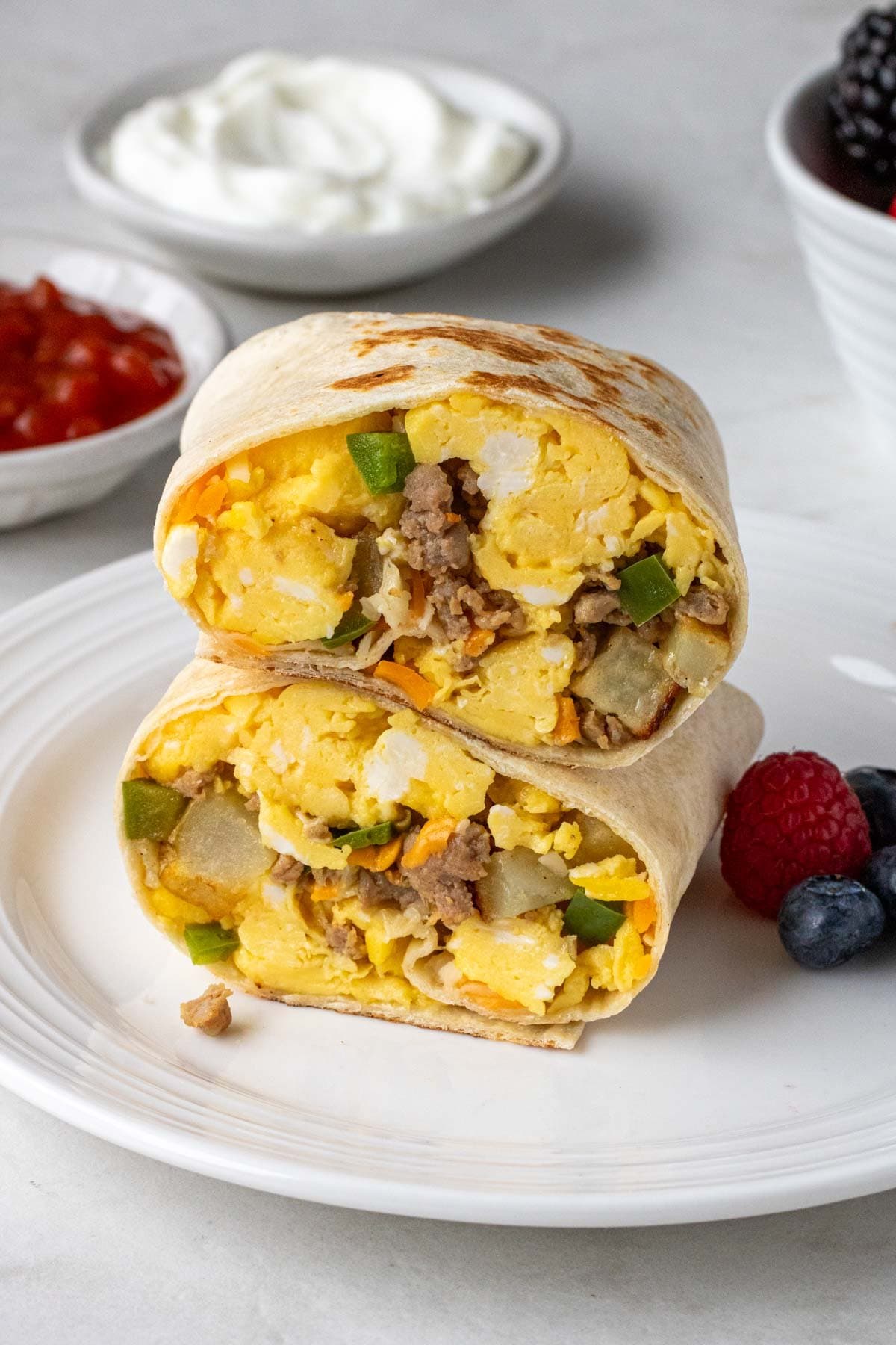 Meal Prep Breakfast Burritos - Stephanie Kay Nutrition