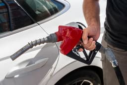 Southern California gas keeps climbing, and Los Angeles ...