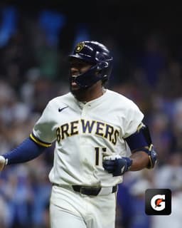 @MLB: Ninth inning
Two outs
Down by two

Jackson Chourio sent Milwaukee into a frenzy 😤

(MLB x @Gatorade)...